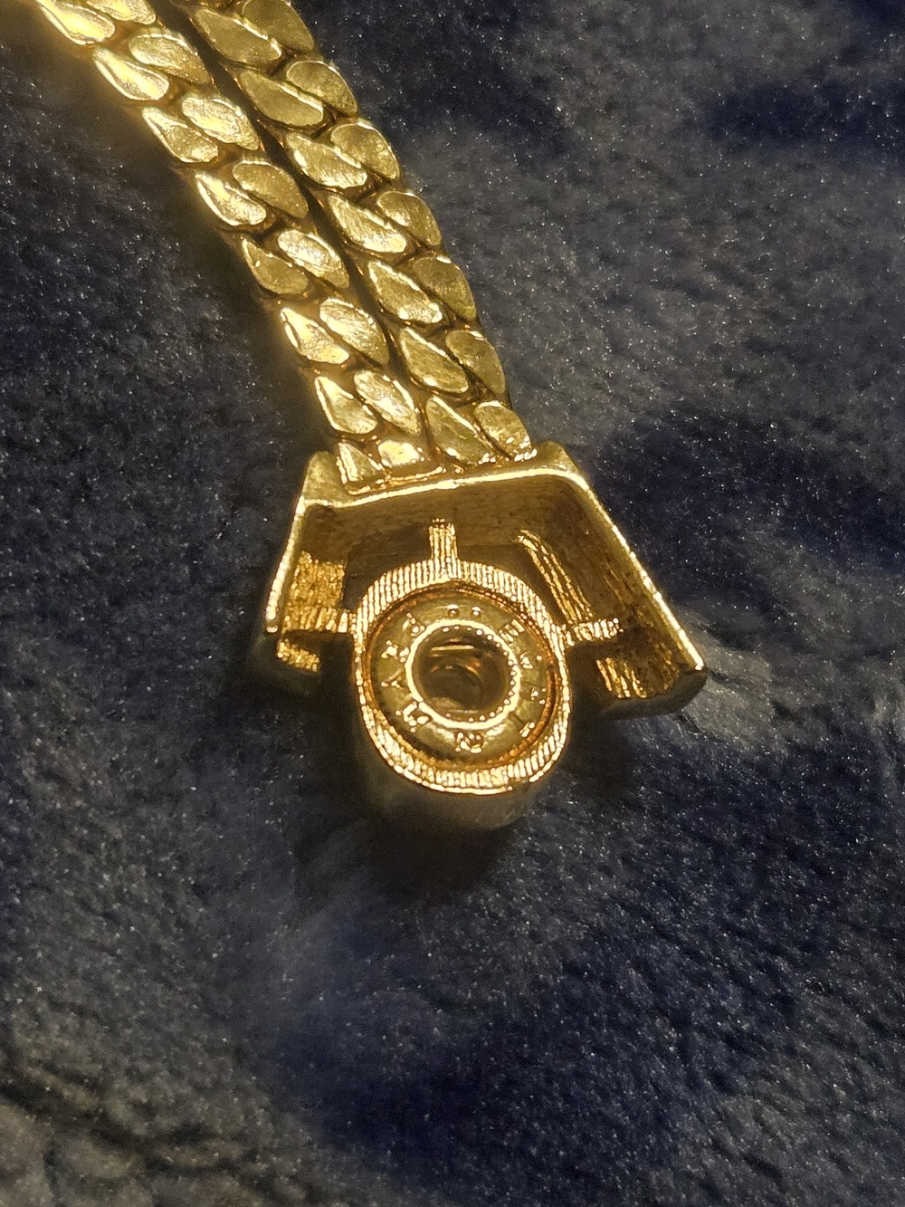 Cristhian Dior Gold Pave Hexagon Statement Necklace - Picture 12 of 13